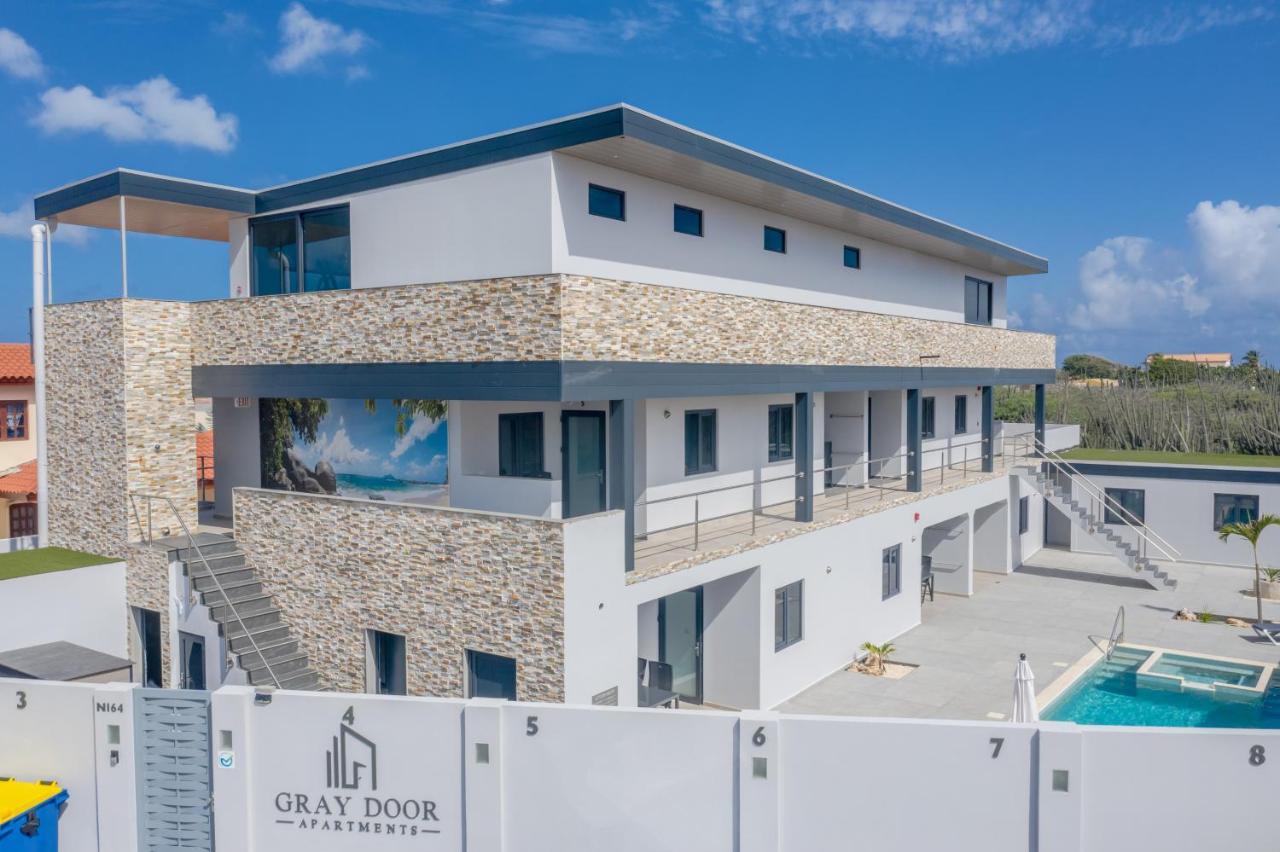 Gray Door Apartments - Adults Only パームビーチ エクステリア 写真