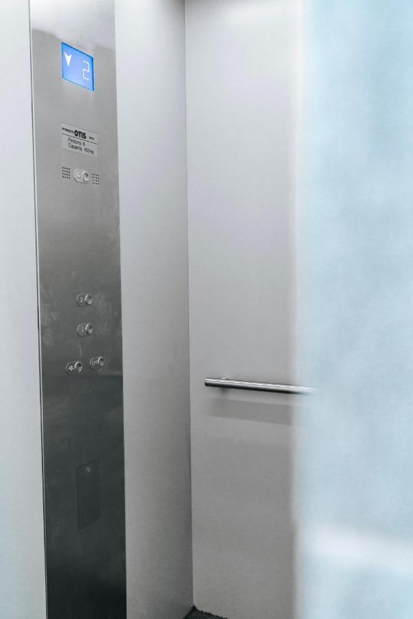Gray Door Apartments - Adults Only パームビーチ エクステリア 写真